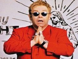 Elton John biletleri satışa çıktı