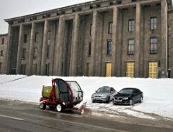 Meclis in yollarıda kardan kapandı