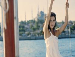 Aşk şarkılarıyla Ankara’ya geliyor