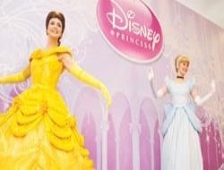 Disney’in prensesleri miniklerle