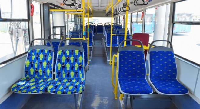 67 otobüsün koltuğu farkındalık figürüyle değiştirildi