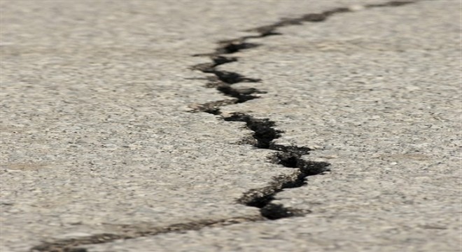 Adana'da 4 şiddetinde deprem