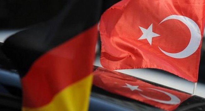 Alman Süddeutsche Zeitung gazetesi: Terör konusunda Türkiye ye destek olmalıyız