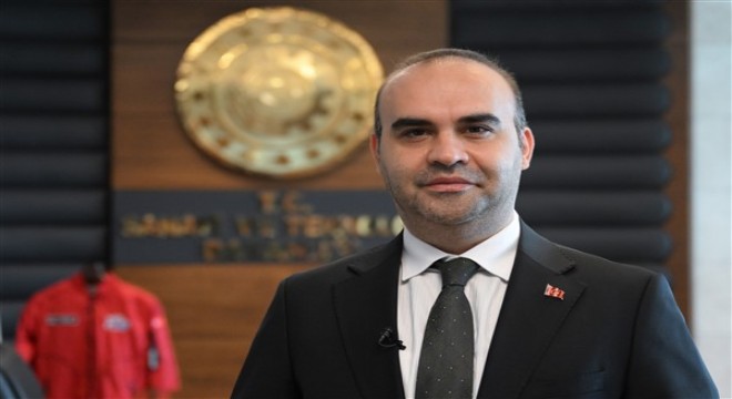 Bakan Kacır: “Türkiye gençler eliyle geleceğe yürüyecek”