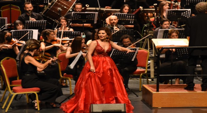 CRR Senfoni Orkestrası “Masallar” ile İstanbulluları büyüledi