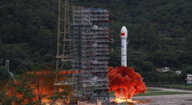 Çin, küresel navigasyon ağı BeiDou’nun son uydusunu da fırlattı