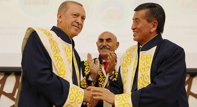 Cumhurbaşkanı Erdoğan’a Manas Üniversitesinden fahri doktora