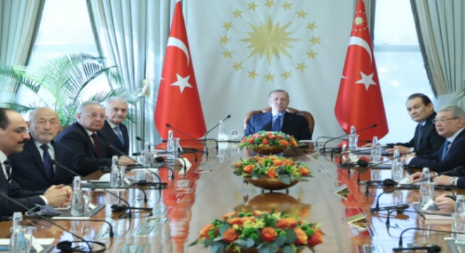 Cumhurbaşkanı Erdoğan Türk Devletleri Teşkilatı Aksakallar Konseyi Heyeti ni kabul etti