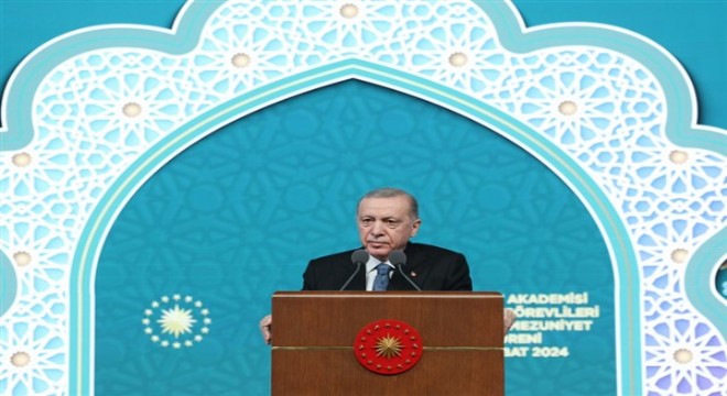 Cumhurbaşkanı Erdoğan:  Şeriata düşmanlık, esasında dininin bizatihi kendisine husumettir 