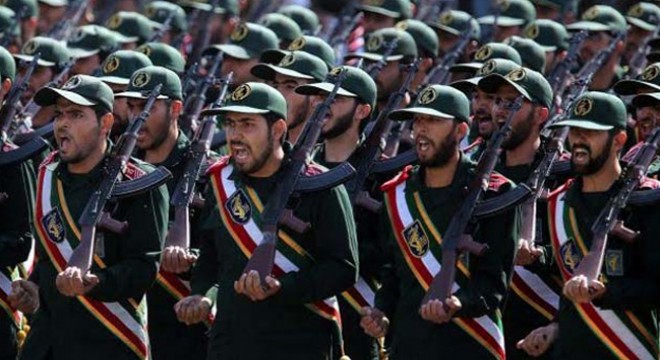 İran da Devrim Muhafızları nın ekonomik faaliyetleri tartışılıyor