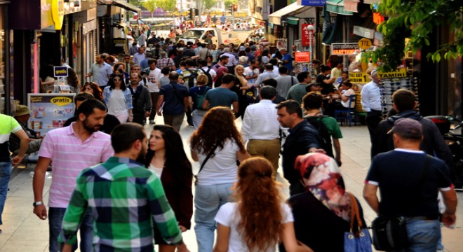 Kadıköy’de, nüfusun yüzde 55’ini kadınlar oluşturuyor