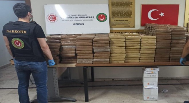 Mersin Limanı’nda 1 tonun üzerinde kokain ele geçirildi