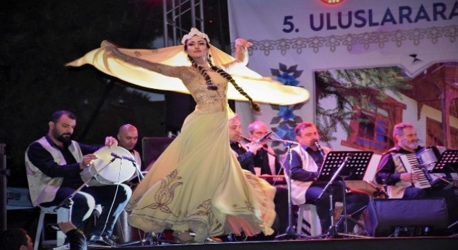 Nallıhan ’Uluslararası İpek İğne Oyaları Kültür ve Sanat Festivali’ne hazırlanıyor