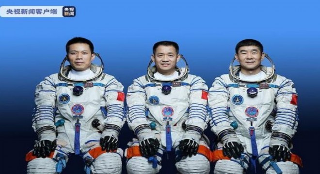 Shenzhou-12 ile uzaya gidecek üç astronotun isimleri açıklandı