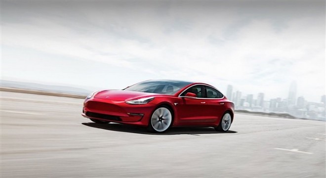 Tesla, Çin'de ürettiği Model 3'ü Avrupa'ya da satacak