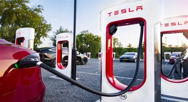 Tesla, “süper şarj kolonları” için Çin'de yeni bir fabrika kuruyor