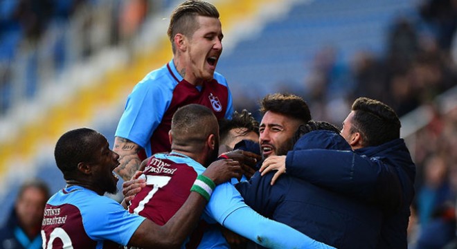 Trabzonspor umutlarını 2018 yılına taşıdı