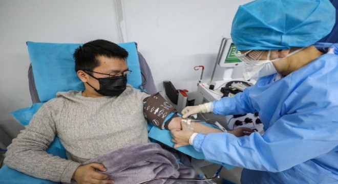 Wuhan’da Covid-19’lu hastaların tedavisi için “plazma havuzu” kuracak