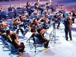 Genç orkestradan müzik ziyafeti