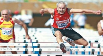 Murat Kaçar, Türkiye Masterler Salon Şampiyonası’nda rekor kırdı