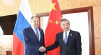 Çin ve Rusya dışişleri bakanları Kamboçya’da bir araya geldi