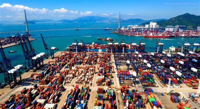 Çin, Hong Kong'un deniz ticaret merkezi statüsünü güçlendirecek
