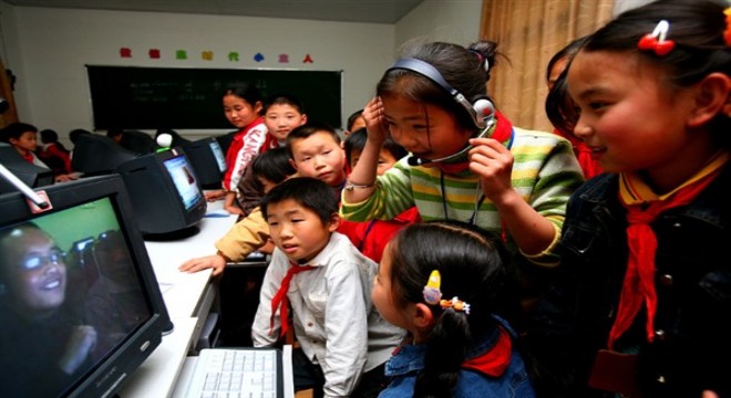 Çin'deki tüm ilkokul ve ortaokullar internete bağlandı