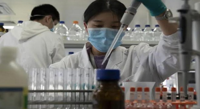 Çin, gelişmekte olan ülkelere aşı için 100 milyon dolar bağışlayacak