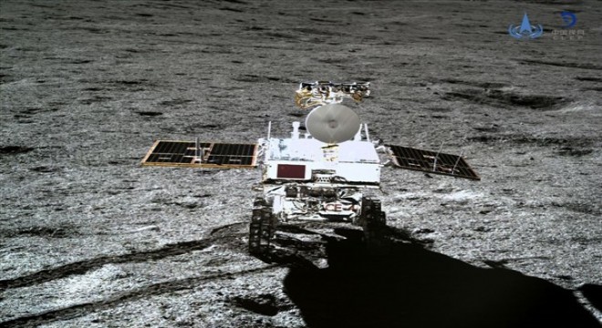 Çin in Ay ın karanlık tarafındaki keşif aracı 565,9 metre yol katetti