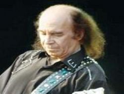 Erkin Koray, bu akşam If  de