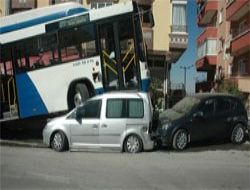 Ankara da belediye otobüsü şaha kalktı