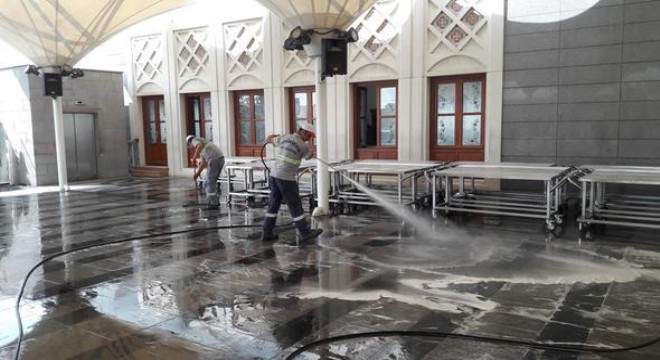 Büyükşehir’den bayram temizliği