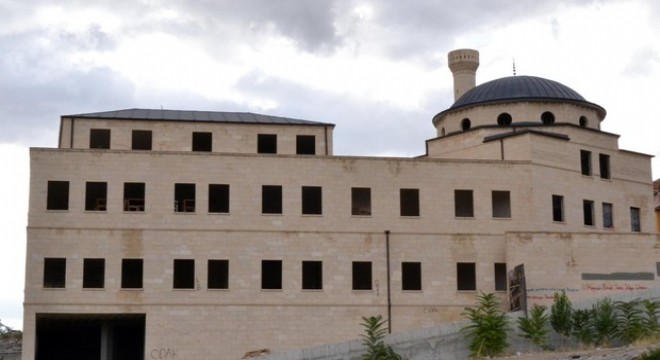Cami-cemevinin yerine sağlık merkezi geliyor