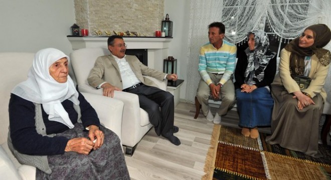 Gökçek’ten şehit ailesine ziyaret