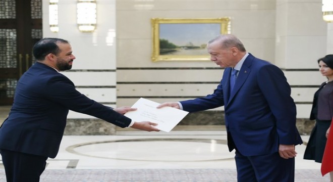 Guatemala Büyükelçisi Recinos, Cumhurbaşkanı Erdoğan a güven mektubu sundu