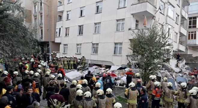 Maltepe de bina çökmesi: 2 kişinin cansız bedenine ulaşıldı