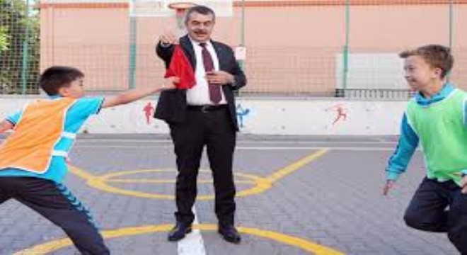 Yusuf Tekin’den Okullarda Geleneksel Oyun ve Teknoloji Vurgusu