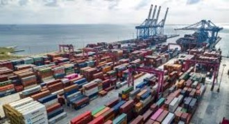 Mart'ta ihracat ve ithalat arttı, dış ticaret açığı yükseldi